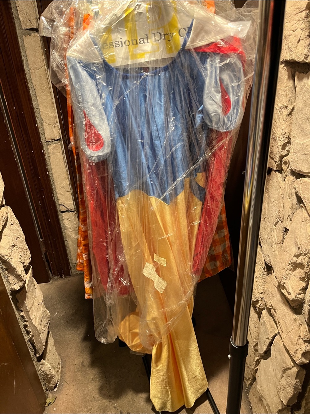 Classic Snow White Princess Costume - Classic Disney Size 12-14 Adult Medium